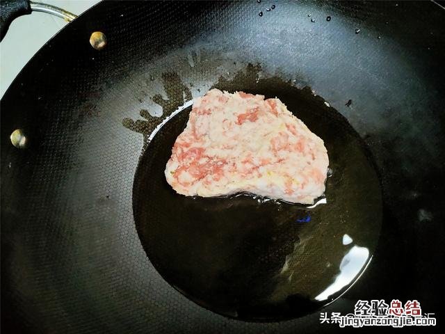 酸菜要怎么炒都不会酸才好吃 腌制的酸菜怎么炒好吃