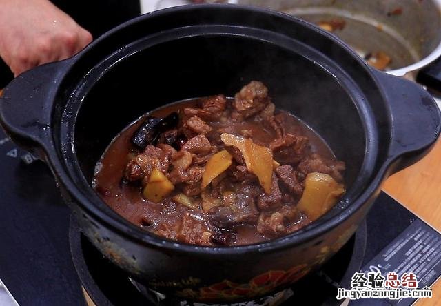 炖牛肉焯水的正确方法 炖牛肉怎么炖好吃又嫩