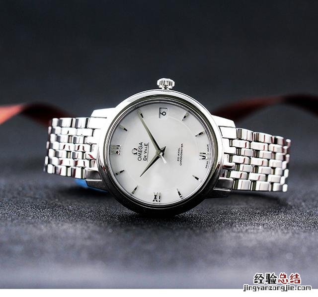 女中年人适合戴什么牌子手表 女士手表排行榜10强女士手表推荐