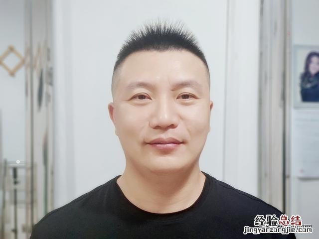 清爽时髦的男士发型 男生适合什么发型