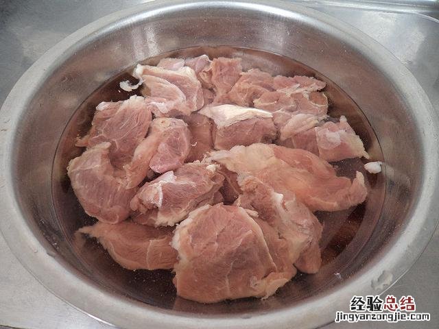 牛肉软烂入味不腥不柴 牛肉怎么炖软烂不柴