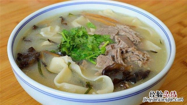 河南最经典的四个小吃你吃过几个 河南的特色美食有哪些