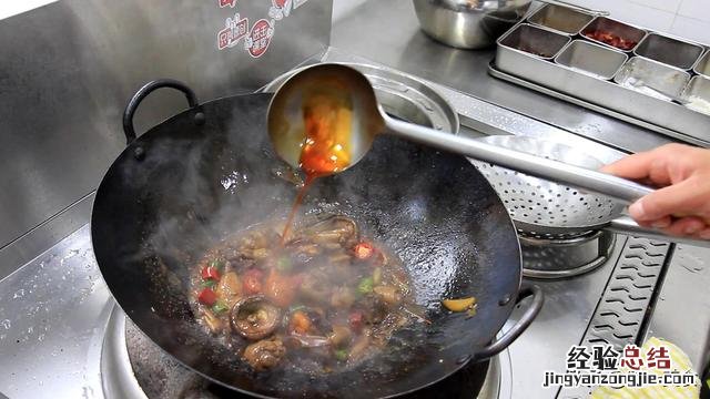 教你怎么做香菇焖鸡 香菇焖鸡的家常做法窍门