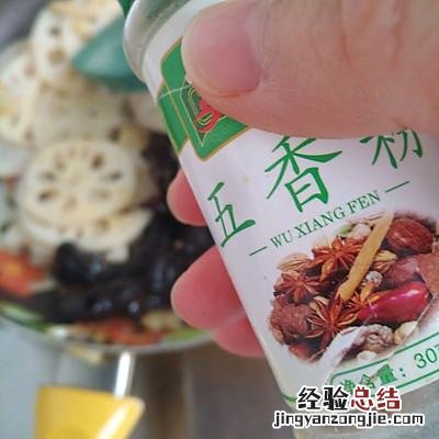 老东北美食炒藕片家常做法 家常炒藕片做法