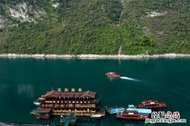 重庆山城旅游线路推荐一下 重庆周边好玩的旅游景点推荐