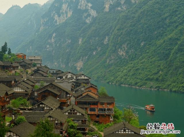 重庆山城旅游线路推荐一下 重庆周边好玩的旅游景点推荐