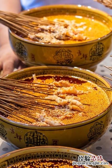商业冷锅串串底料全套配方 纸杯冷串串摆摊需要些啥