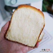 轻松就能做出暄软拉丝的吐司 做吐司的材料比例