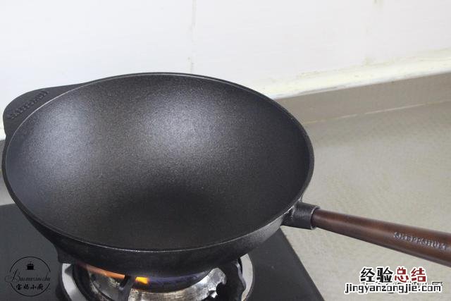 铁锅用一阶段粘锅怎么二次开锅 铁锅用之前怎么开锅
