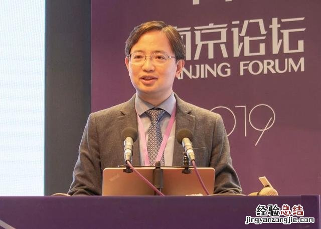 大学在编老师年薪能拿多少 大学老师一年挣多少钱
