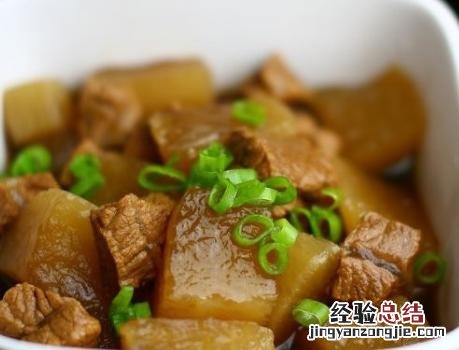 炖牛肉焯水的正确方法 炖牛肉的做法怎样又烂又软牛肉炖萝卜