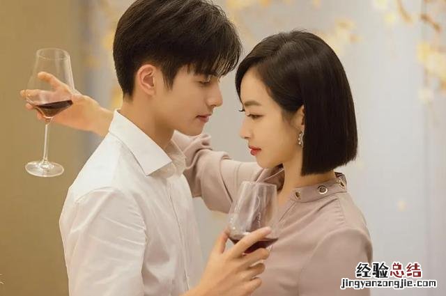 十部熬夜必看高甜宠国产剧 好看的搞笑推理电影