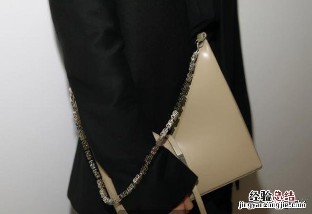 十大必买经典款包包排名 最受欢迎的女士包包
