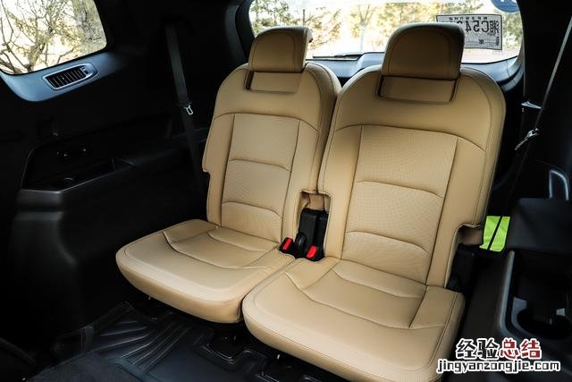 沃尔沃7座suv有几款图片 沃尔沃商务车七座图片及报价