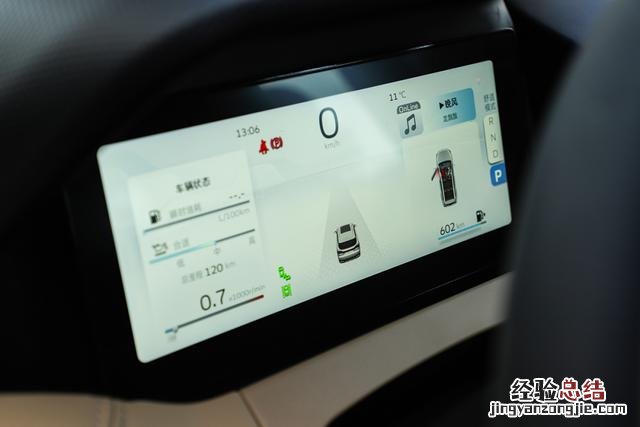 沃尔沃7座suv有几款图片 沃尔沃商务车七座图片及报价