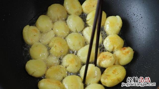 椒盐土豆商业版最正宗的做法 椒盐小土豆做法
