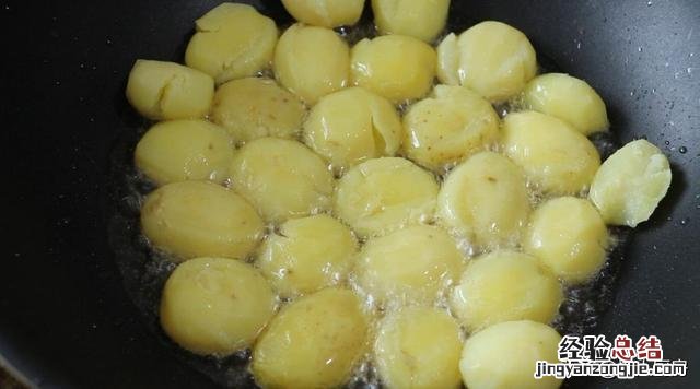 椒盐土豆商业版最正宗的做法 椒盐小土豆做法