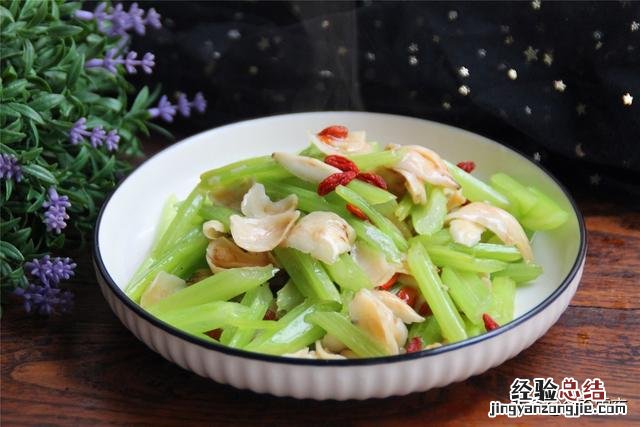 这四种适合夏天吃的降暑食物 夏天吃什么菜能降暑