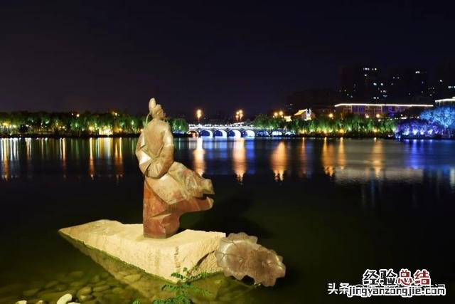 李白何处得秋霜 唐诗李白的秋浦歌