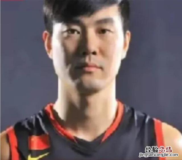 全球历史上十大篮球巨星排名 中国有名的篮球选手