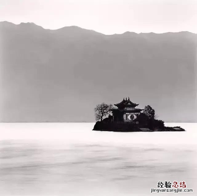 题破山寺后禅院古诗全文赏析 古诗《题破山寺后禅院》原文和译文
