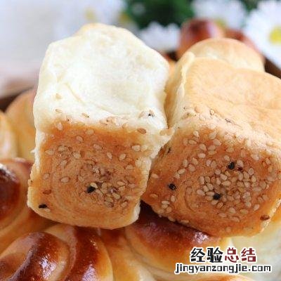 老式蜂蜜脆底小面包做法 蜂蜜脆底小面包无需揉面