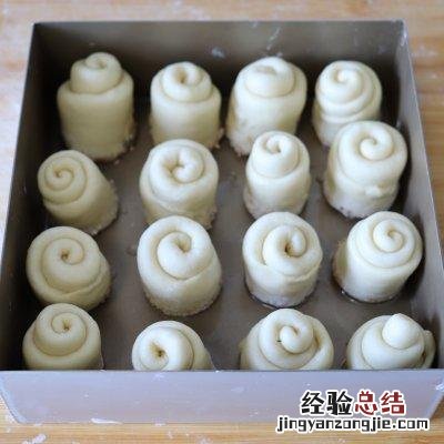 老式蜂蜜脆底小面包做法 蜂蜜脆底小面包无需揉面