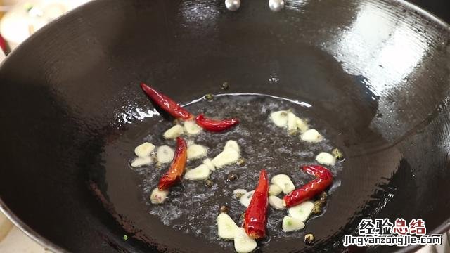 芹菜清脆爽口香干软嫩入味 芹菜炒香干怎么做