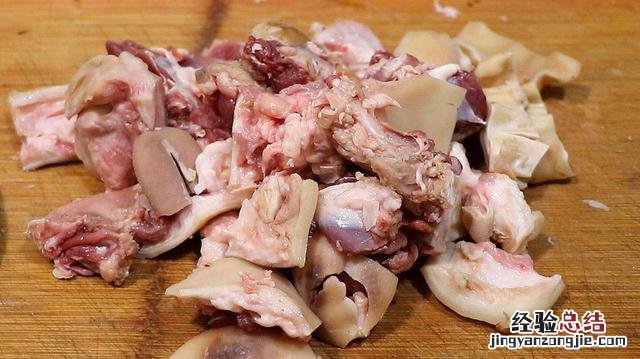 新鲜羊头开始制作 红烧羊头怎么做