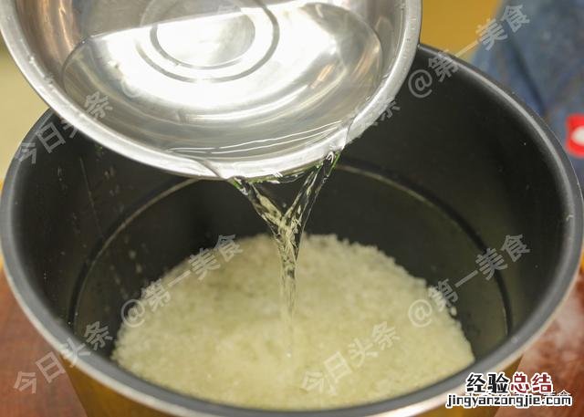 大米饭还是需要技巧的 米饭怎么做好吃