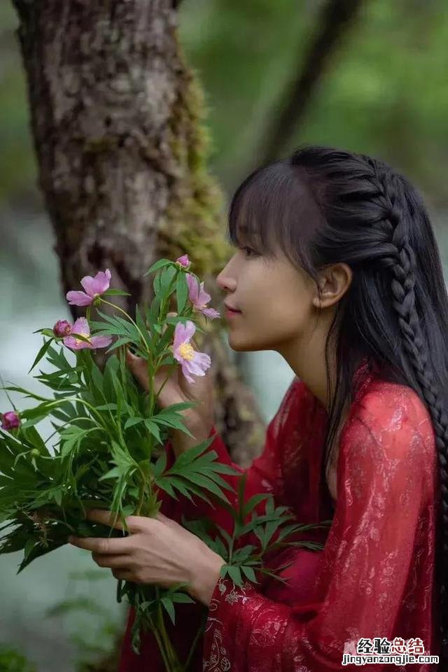 李子柒是靠什么赚钱 李子柒怎么盈利