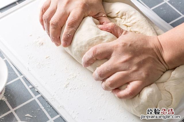 蒸馒头包子发面最快的方法 发面包子怎么发面