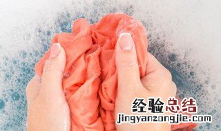 清洗干净衣服可以用洗衣粉吗 可以用洗衣粉清洗干净衣服