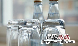 塑料杯子喝热水有害吗 塑料杯子喝热水有塑料味