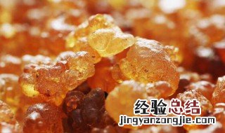 自己摘的桃胶怎么处理 桃胶从树上摘下来之后需要加工吗