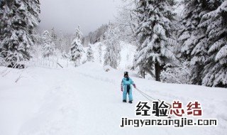 自然界的雪和人造雪的形成 自然雪和人造雪的区别