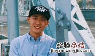 男生拍照技巧怎么摆姿势 男生拍照技巧