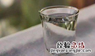 白开水的网络意思 网络语白开水什么意思