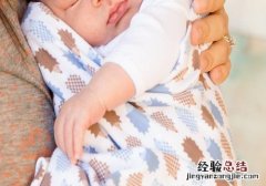 哺乳期可以喝藿香正气水吗 哺乳期可以喝藿香正气水吗孩子打头孢了