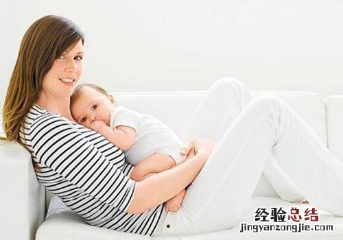 哺乳期来月经正常吗 哺乳期来月经正常吗可以喂奶吗