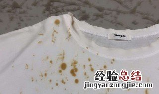 衣服染上油渍怎么办 衣服沾上油渍怎么清洗