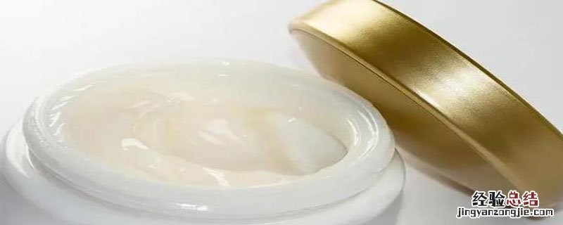 鳄鱼油涂脸的顺序是什么 鳄鱼油擦脸的使用方法