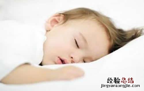 宝宝睡觉温度多少度合适喝奶 宝宝睡觉温度多少度合适