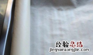 电烤盘上必须放油纸吗 电烤盘必须放吸油纸吗