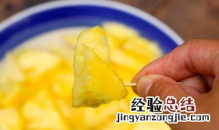 菠萝用热水泡还是冷水泡好吃 菠萝用热水泡还是冷水泡