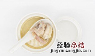 喝一碗鸡汤相当于吃了多少 鸡汤和鸡肉哪个更容易胖