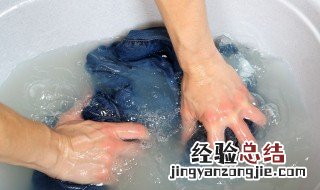 衣服上有杨梅汁用什么才能洗掉 衣服上杨梅汁怎样才能洗掉