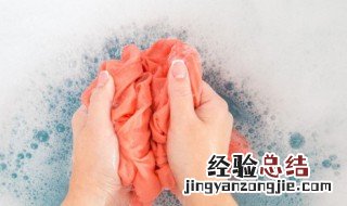 衣服斑点霉斑怎么洗 衣服上有霉斑怎么清洗最有效