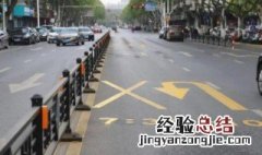 路口双黄线可以掉头吗 路口双黄色实线可以掉头吗