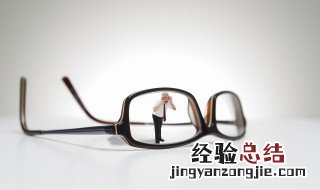 眼镜片防蓝光和不防蓝光的区别 眼镜片防蓝光和不防蓝光的区别介绍